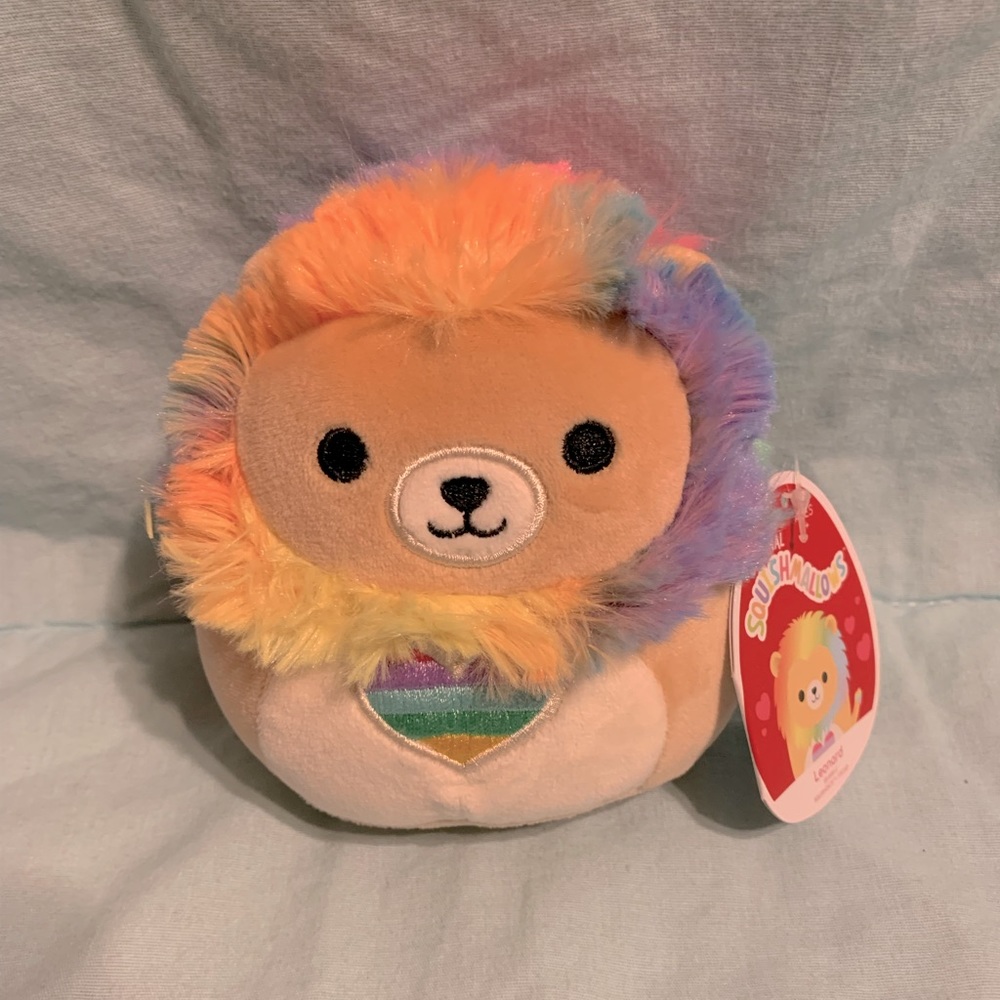 Squishmallows Leonard the Tie Dye Lion 4.5” Plush with Rainbow Heart NWT